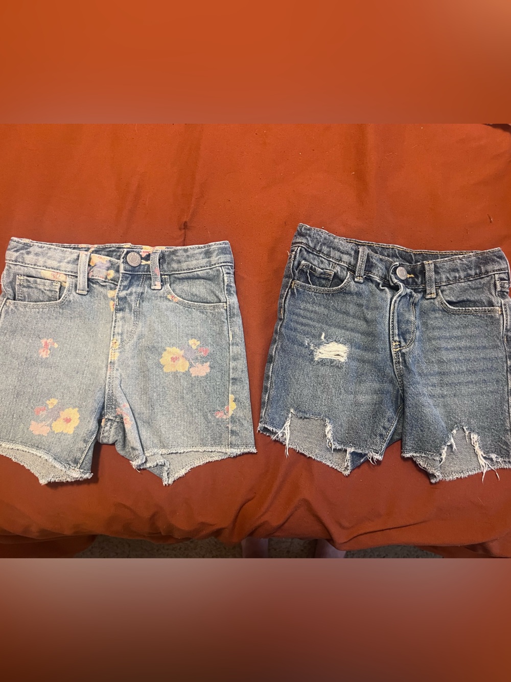 Old navy size 5 toddler girl blue Jean shorts